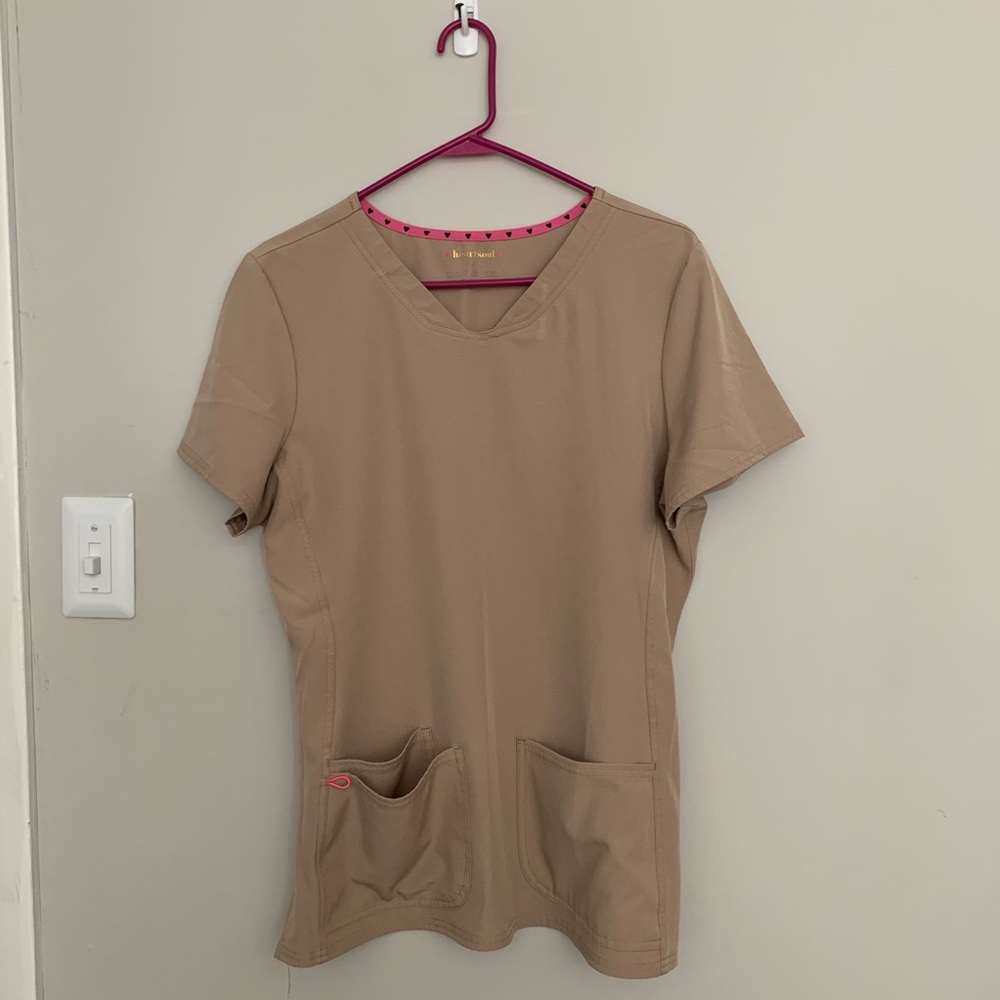 Scrub set brown beige